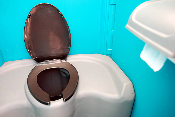 Best Porta potty rental near me  in Augusta, KY