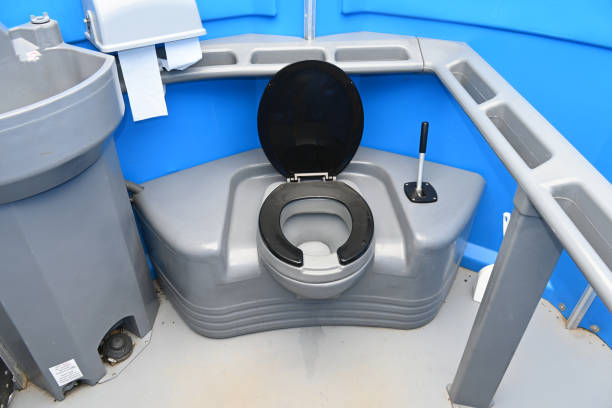 Best Portable restroom trailer rental  in Augusta, KY